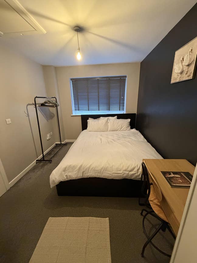 Furnished Double Room | Bills Included | Parking | Main Photo