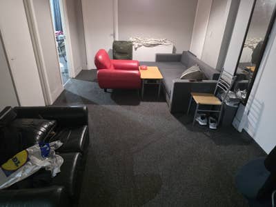 One bed space or two bed space  Main Photo