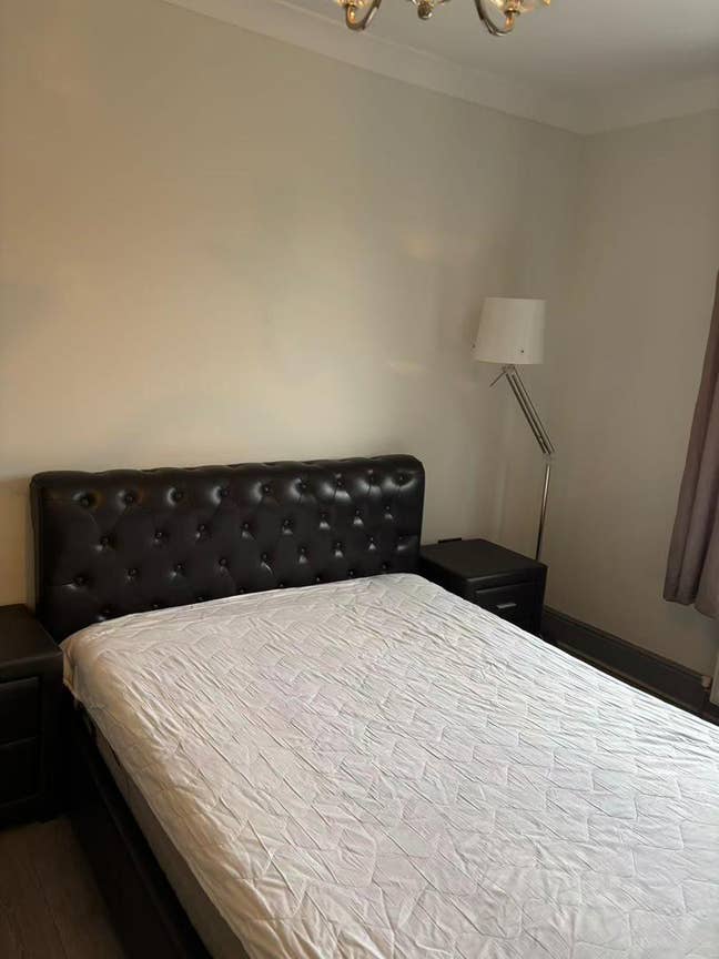  Double room available in 4bed house  Main Photo