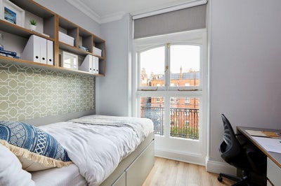 Bright Ensuite Room in Westminster (April–Aug)  Main Photo