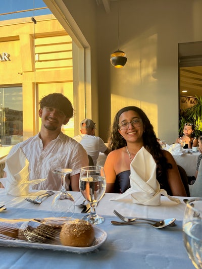 Young professional (22) looking for room/housemate Main Photo
