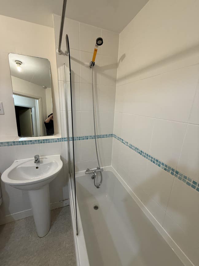 Spacious Double Room | 2 Min Walk to Hitchin Stat Main Photo