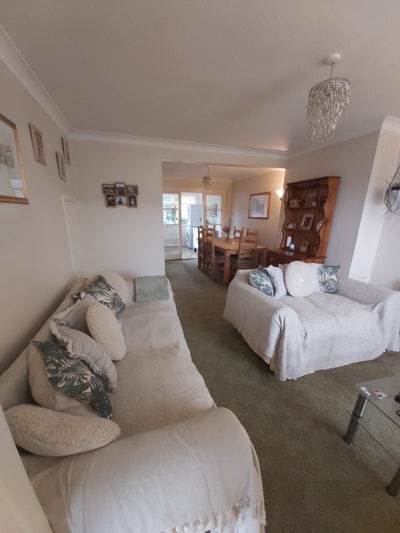 Room to rent  Main Photo