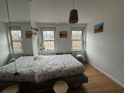 Double room in Kennington (zone 1/2) Main Photo