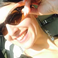 Professional Female seeks a double room Main Photo