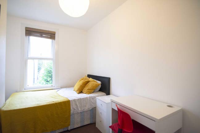 Freshly repainted DBL, friendly house with patio Main Photo