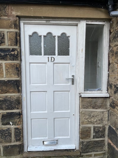 Self contained studio flat.  Main Photo