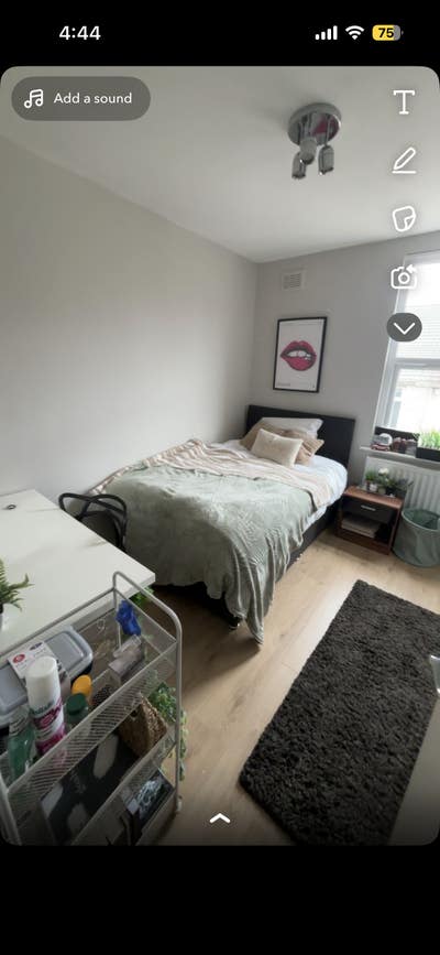 Tenancy Takeover – Female Student House – &pound;540 – J Main Photo