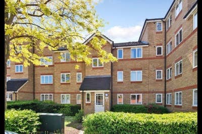 ✨ Stylish Double Room Available Now | Canary Wharf Main Photo