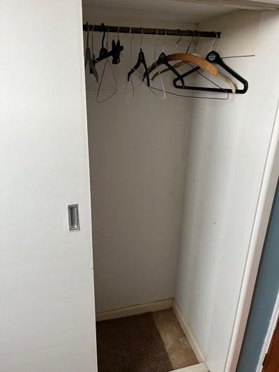 Rooms to let 1 double , 1 single room Main Photo