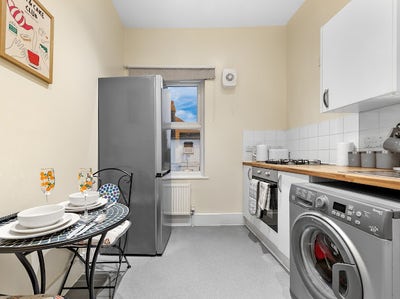 Spacious Apartment  Main Photo