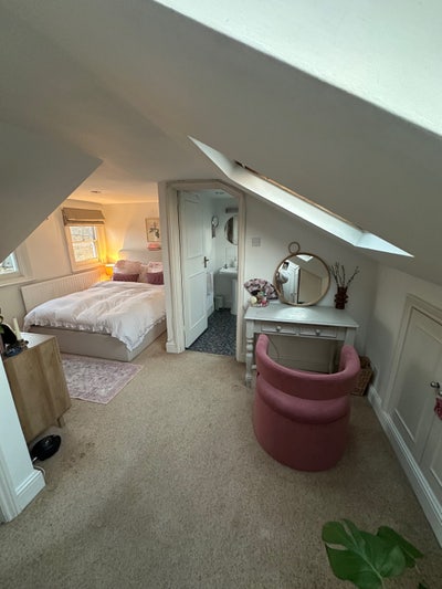 Double attic room in Herne Hill with en-suite  Main Photo