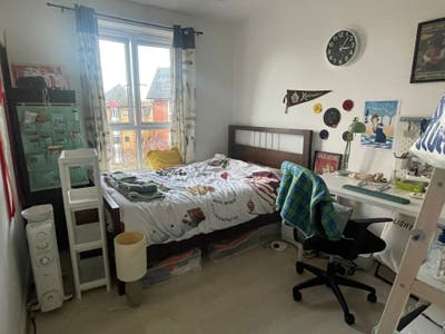 Quiet double room in Canada Water with great views Main Photo