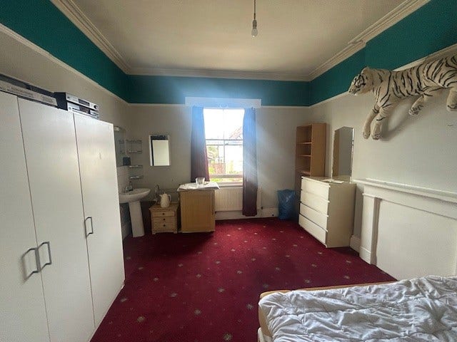 Double bedroom in central Wimbledon Main Photo