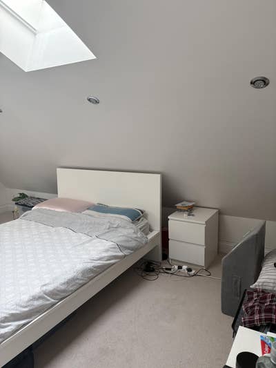 Spare Room Available in Croydon  Main Photo