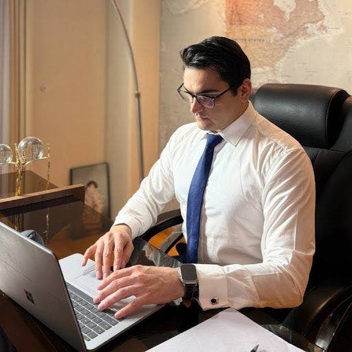 Professional, clean and respectful tenant looking  Main Photo