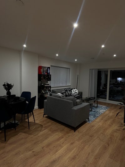 Double En Suite Bedroom  Main Photo