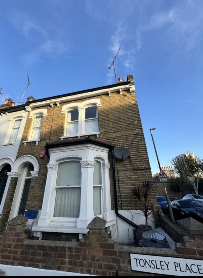 Room to rent in Wandsworth Town Main Photo