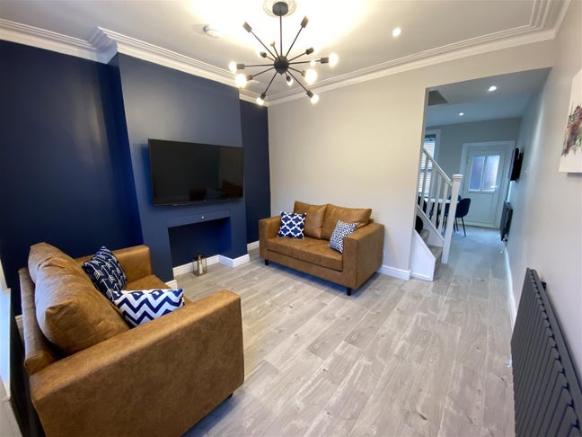 Double furnished room to rent  Main Photo