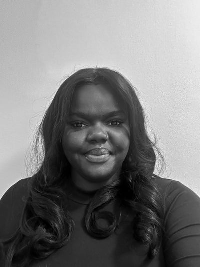 Help a girl finally move to LONDON!! Main Photo