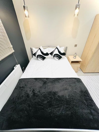 🛌 ✨ 2X En-Suites to Let in - Norwood Main Photo