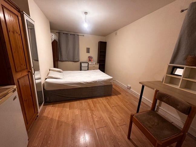 Spacious double rooms in heart of Hackney  Main Photo