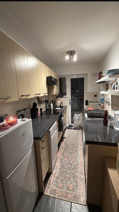 Double bedroom for Rent - Wandsworth Town Main Photo