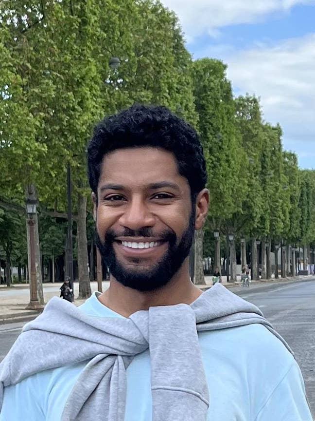 30 year old IT guy seeking furnished double room! Main Photo