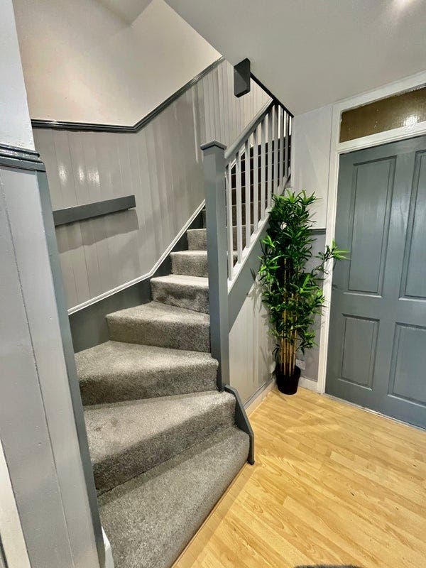 Prime Location❤️Cozy Rooms in Oval – Zone 1/2 Main Photo