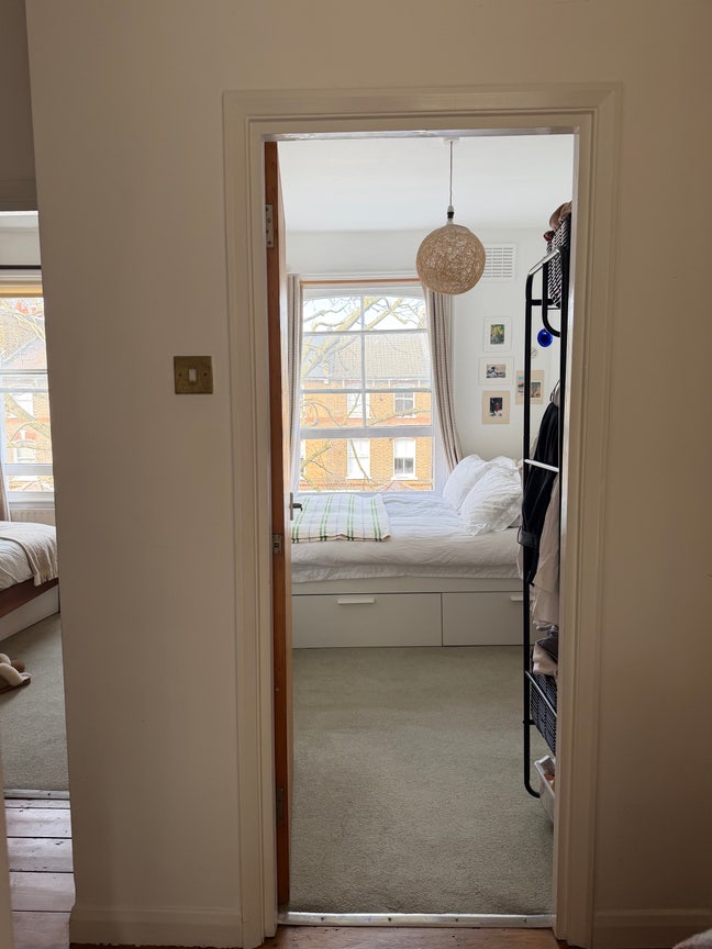 Room in Dalston, sunny flat, sth facing garden! Main Photo