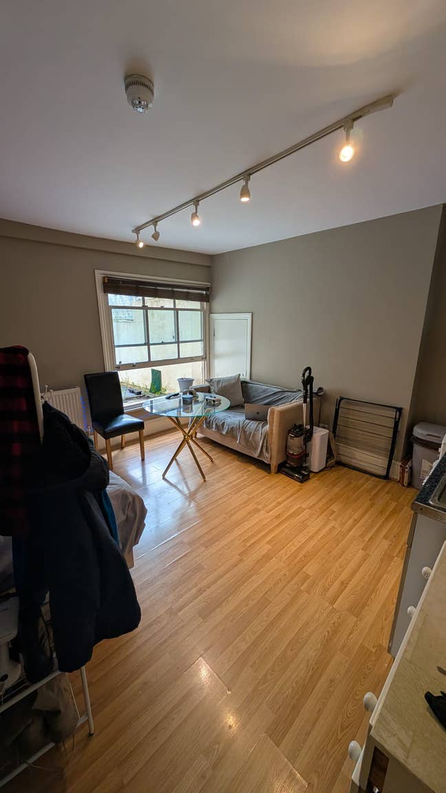 Studio Flat Best Value in Balham Main Photo