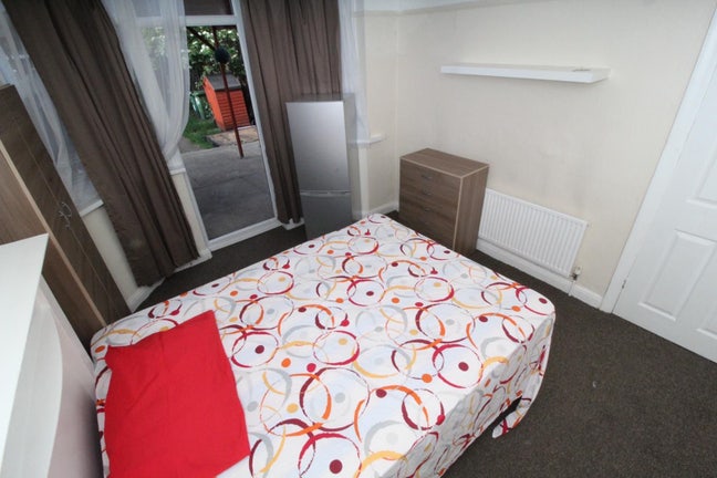 ✨ 🛏️ Double  Room to Let in Wembley  Main Photo