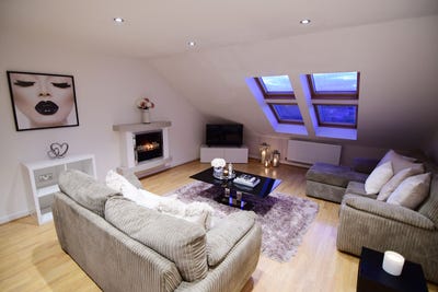 🏙️ Penthouse Apartment, Romulus House Main Photo