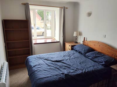 Spacious double room to rent in Norwich suburbs. Main Photo