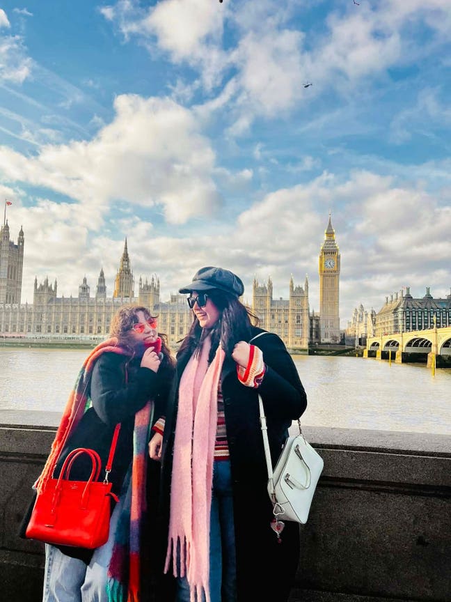 Two kiwi girls seeking our London home Main Photo