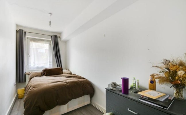 Quiet Double Room – Hackney Central | 4 April Main Photo