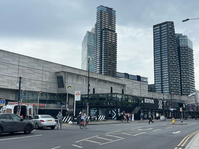 2–3 Bedroom Flat in Prime Shoreditch Location Main Photo