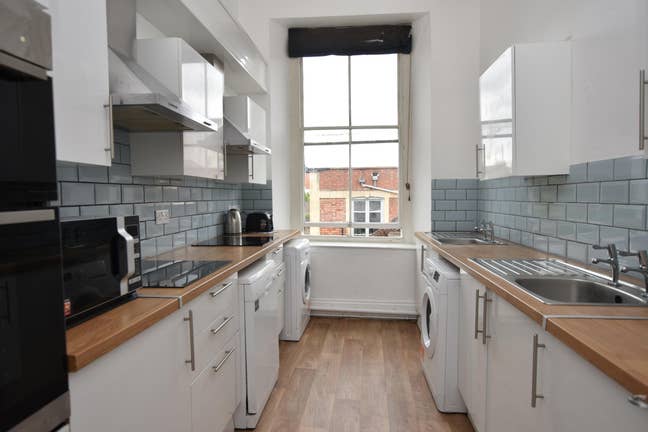 Student Room to Rent - Cotham Main Photo