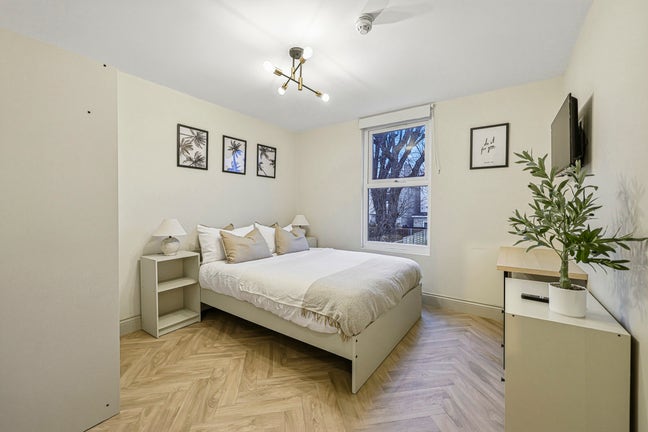 Ashburnham Road - En-suite room in City Centre Main Photo