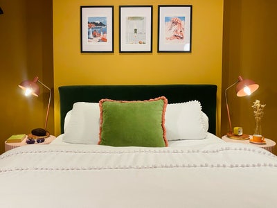 Calm Mid-Week Double | Clapham | Private Bath Main Photo