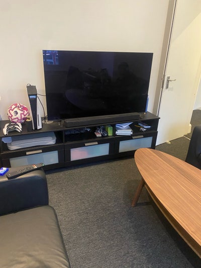 Double room in sociable flat - Heart of Camden Main Photo