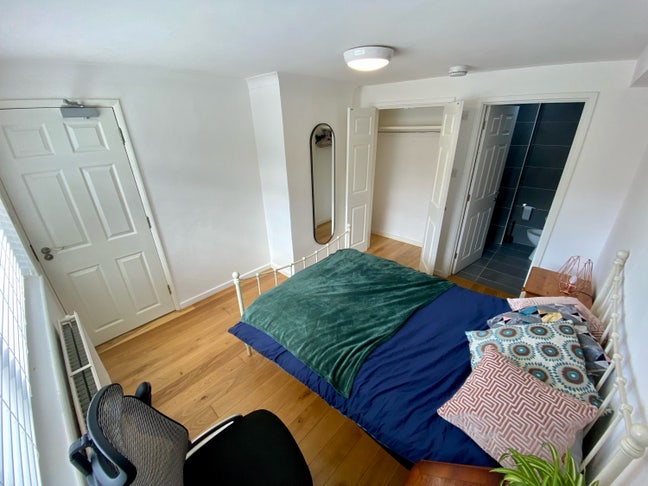 Furnished En-Suite Room near Science Park Main Photo