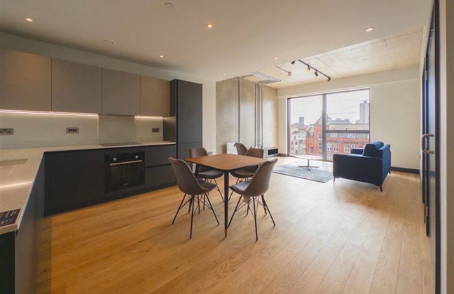 Stunning Industrial 1 Bed Flat  Main Photo