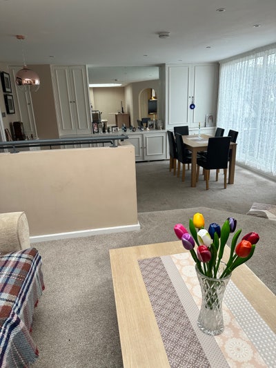 A Double en-suite room in a very nice flat Main Photo