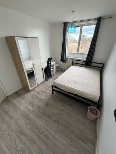 Bills Included-Spacious @Tower Bridge/Aldgate East Main Photo