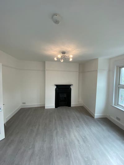 A stunning 1 bedroom flat in Stoke Newington, N16 Main Photo