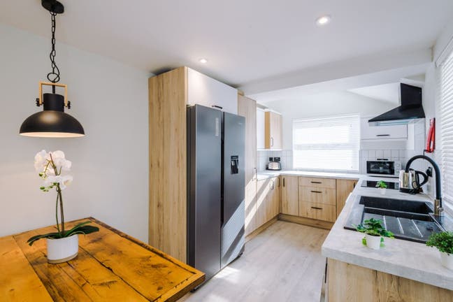 3 bedrooms for rent 2026/27 year Main Photo