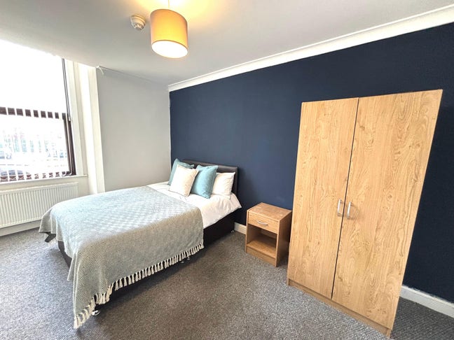 💸 Great Room | Fully Furnished | Free Wi-Fi Main Photo