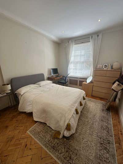 Large ensuite room in lovely flat in Kensington  Main Photo