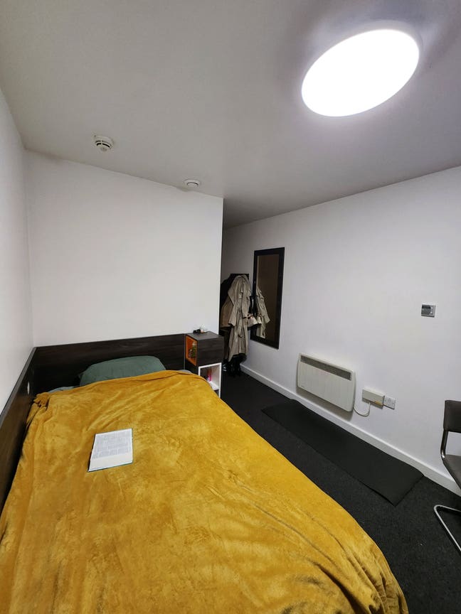 Ensuite room  Main Photo